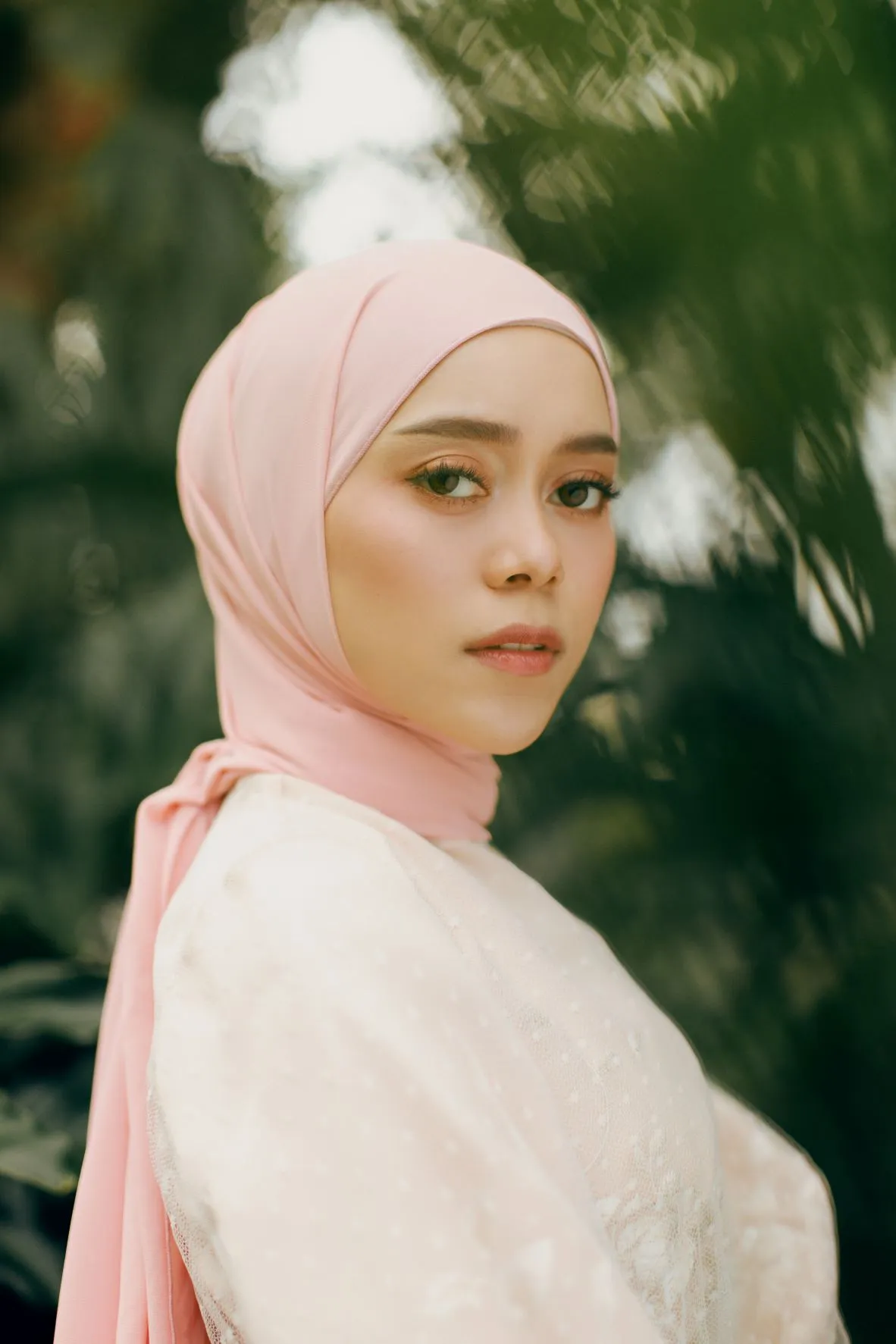 Lesti rilis single terbaru ciptaan Adibal - Credit: 3D Entertainment