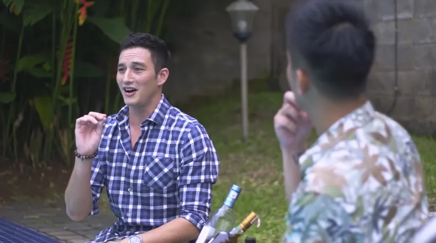 Mike mengaku bertemu Lucinta Luna dalam sebuah pesta yang digelar di rumah temannya © YouTube.com/Boy William