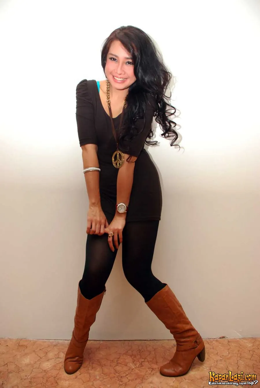 Lia Emilia @KapanLagi.com®