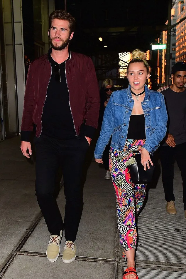 Liam dan Miley dinner bareng © Dailymail.co.uk