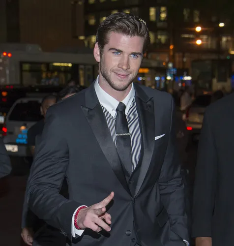 Liam Hemsworth @ showbizspy.com