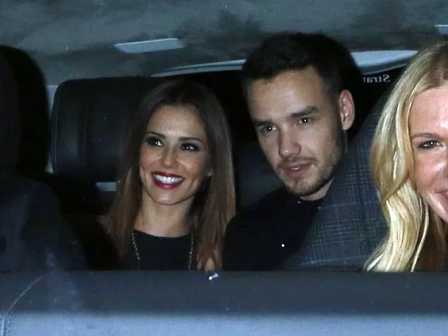 Liam kabarnya segera lamar Cheryl © via dialymail.co.uk