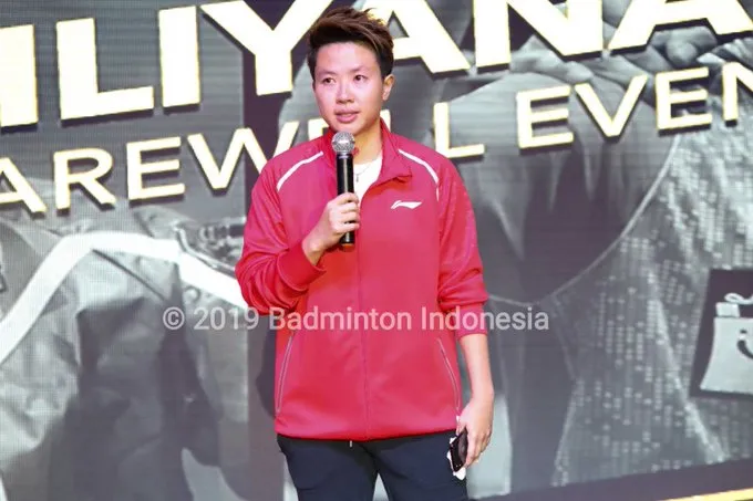 Liliyana Natsir saat pamitan untuk pensiun. © Twitter.com/INABadminton