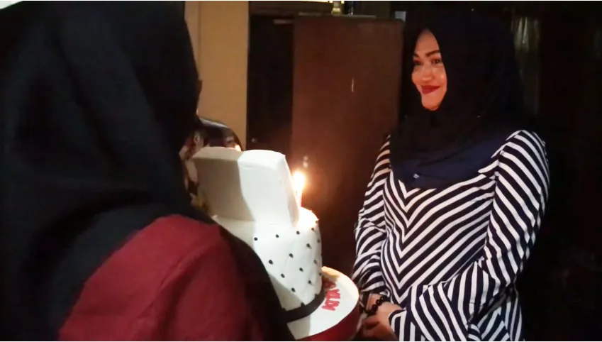 Putri Delina - Lina © Youtube/Putri Delina (diambil 23/10/18 pukul 12:40 WIB)