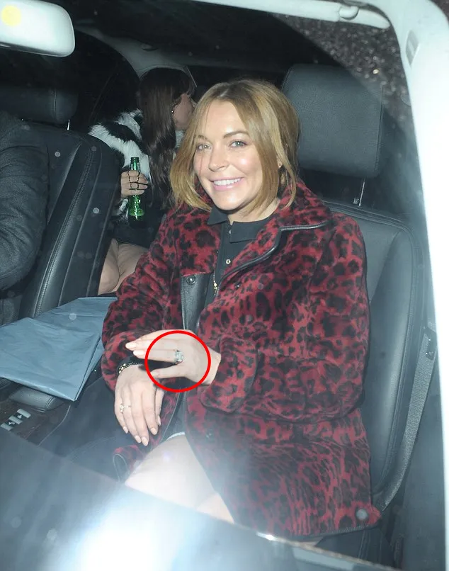 Lindsay Lohan @ dailymail.co.uk