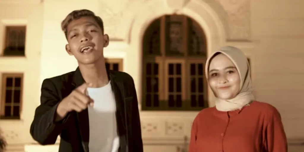 Aftershine - Ngati Ati (feat. Maulida)