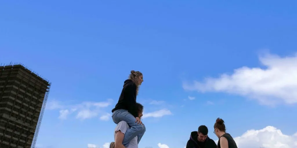 Fred again.., Anderson .Paak, CHIKA - places to be