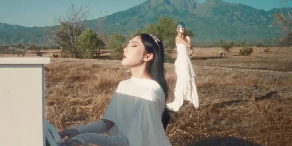 Isyana Sarasvati - I'm on My Way