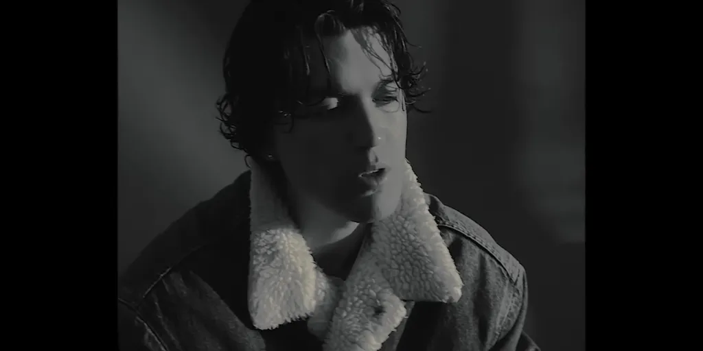 LANY - nobody else (Terjemahan)