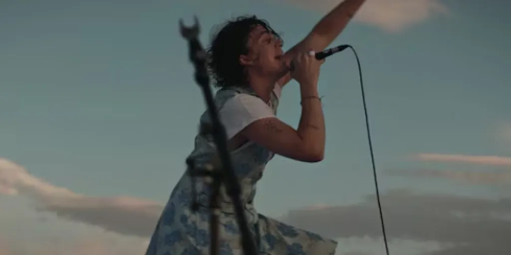 LANY - You! dan Terjemahan