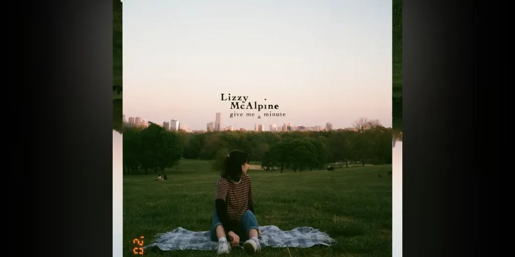 Lizzy McAlpine - Apple Pie