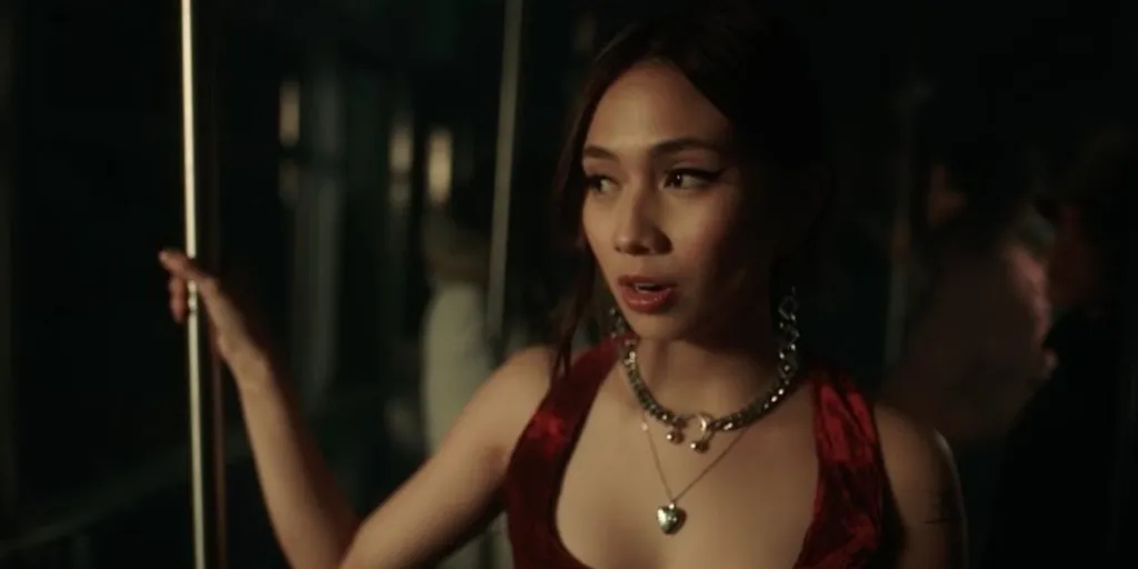 NIKI - La La Lost You dan Terjemahan