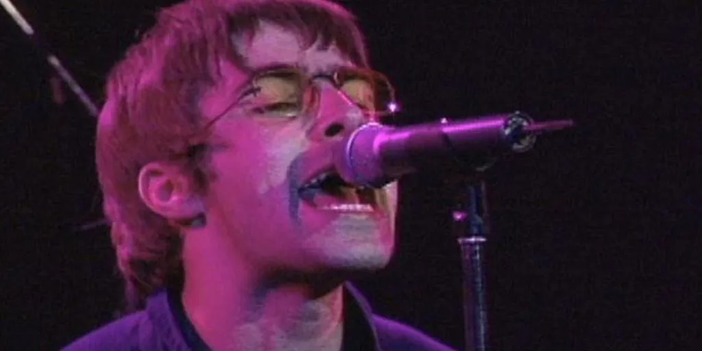 Oasis - Live Forever (Live) (Terjemahan)
