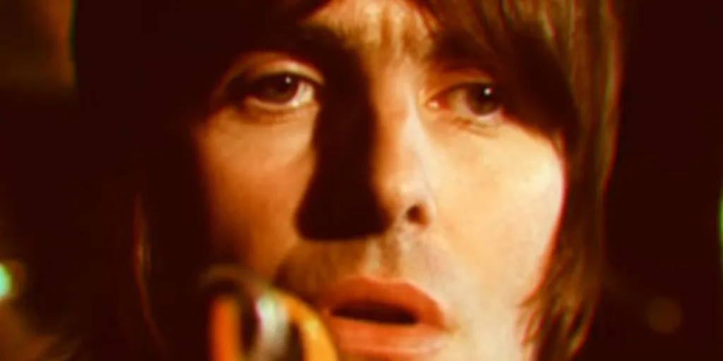 Oasis - Stop Crying Your Heart Out (Terjemahan)