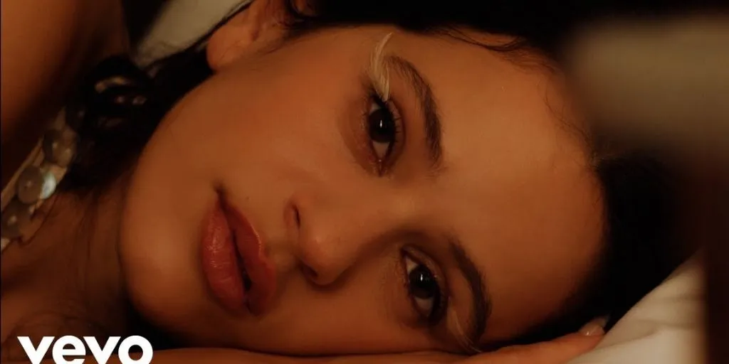 ROSALÃA feat. BjÃ¶rk & Yves Tumor - Berghain