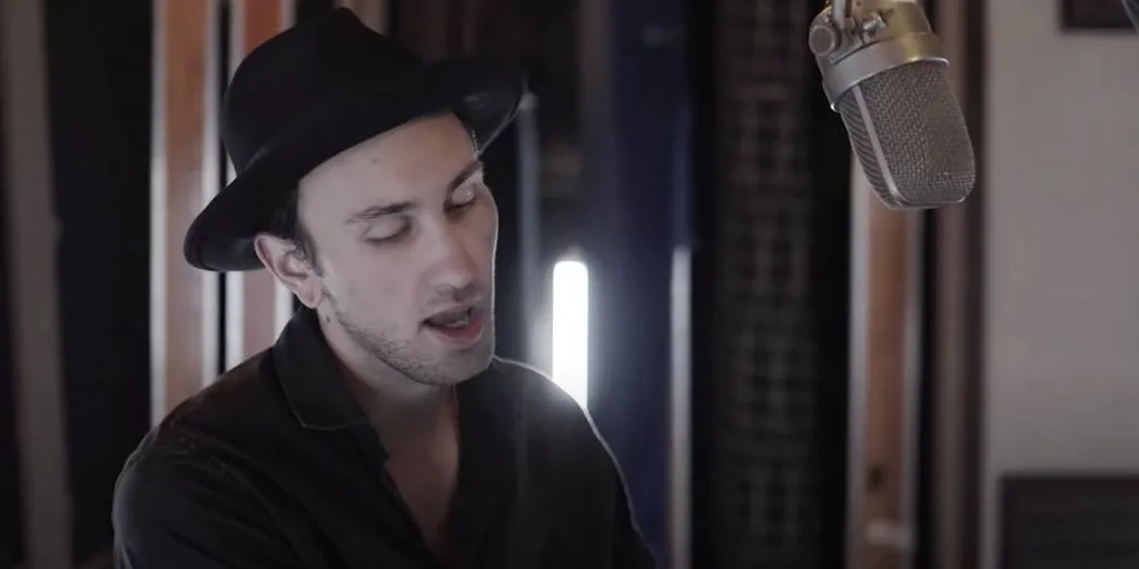 SLANDER - Love is Gone