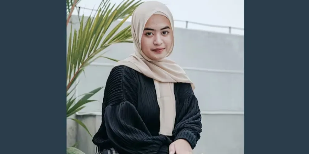 Woro Widowati - Menepi