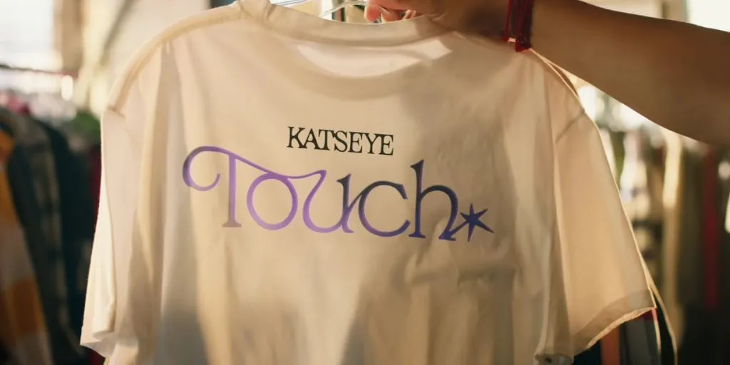 KATSEYE - Touch