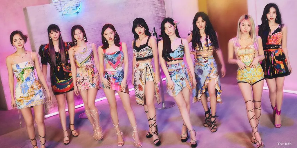 TWICE - What Is Love? Terjemahan Bahasa Indonesia