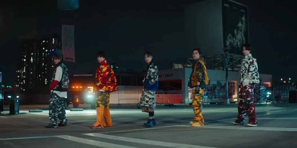 WAYV - HIGH FIVE