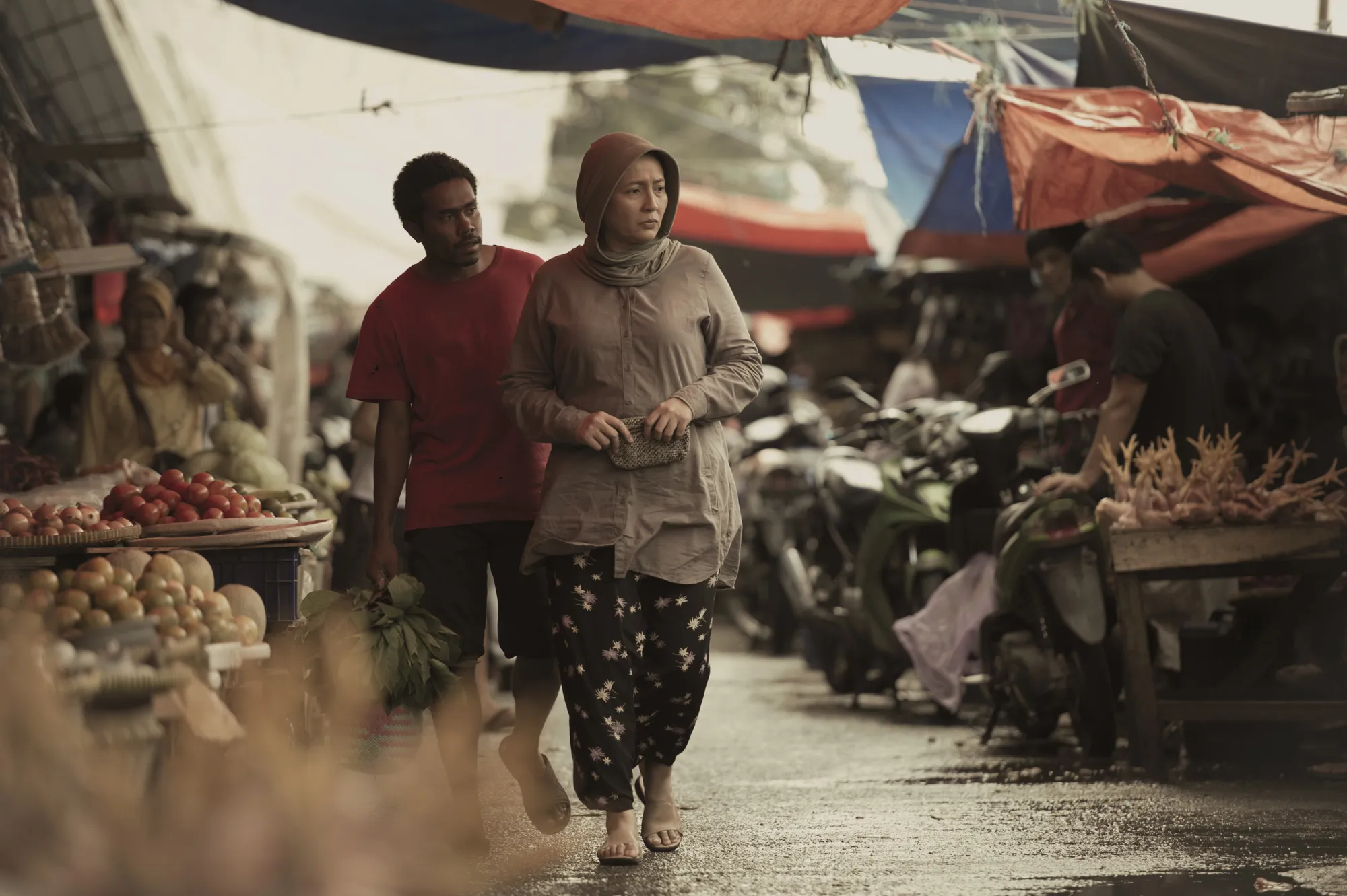 Mak dan Hans jadi dua tokoh sentral dalam filmnya nanti.