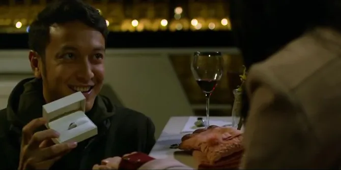 Dave melamar Caramel (credit: youtube.com/Screenplay Films)