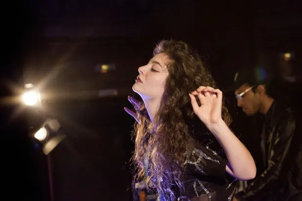 Lorde siap tampil all out @digitalspy