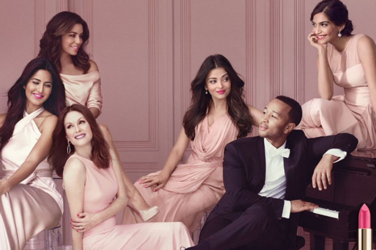 Nuansa warna pink menghiasi foto bintang top Hollywood dan Bollywood tersebut © ibnlive.com