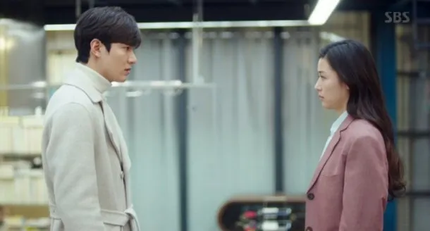 Episode terakhir The Legend of The Blue Sea justru mengalami penurunan rating. ©hancinema.net