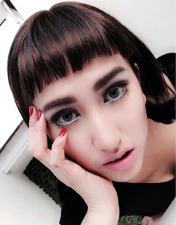 Penampilan baru Louise Anastasya / © instagram.com /louiseans