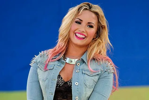 Selain pembagian harga tiket menurut kelas, disebutkan juga ada paket VIP @nydailynews.com