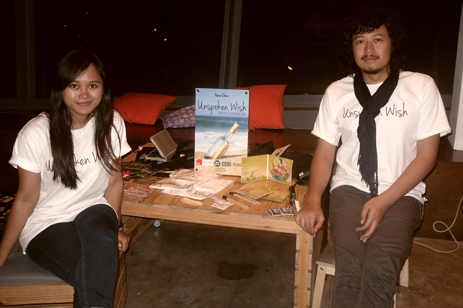 Personel Knee and Toes, Ristri dan Bie. ©KapanLagi.com