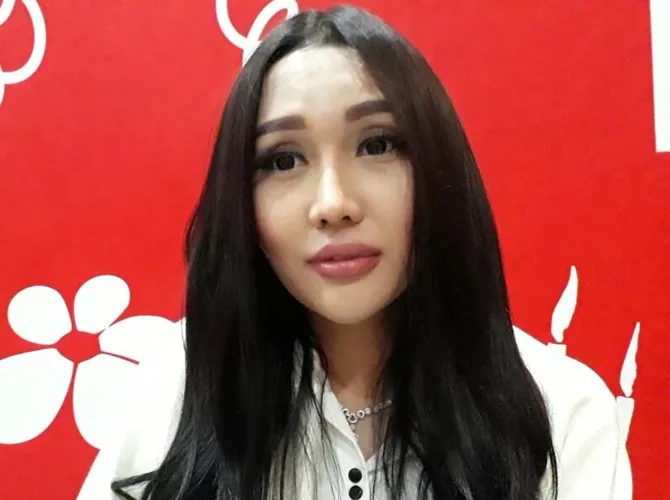 Lucinta Luna terketuk hati untuk berbagi. © KapanLagi.com