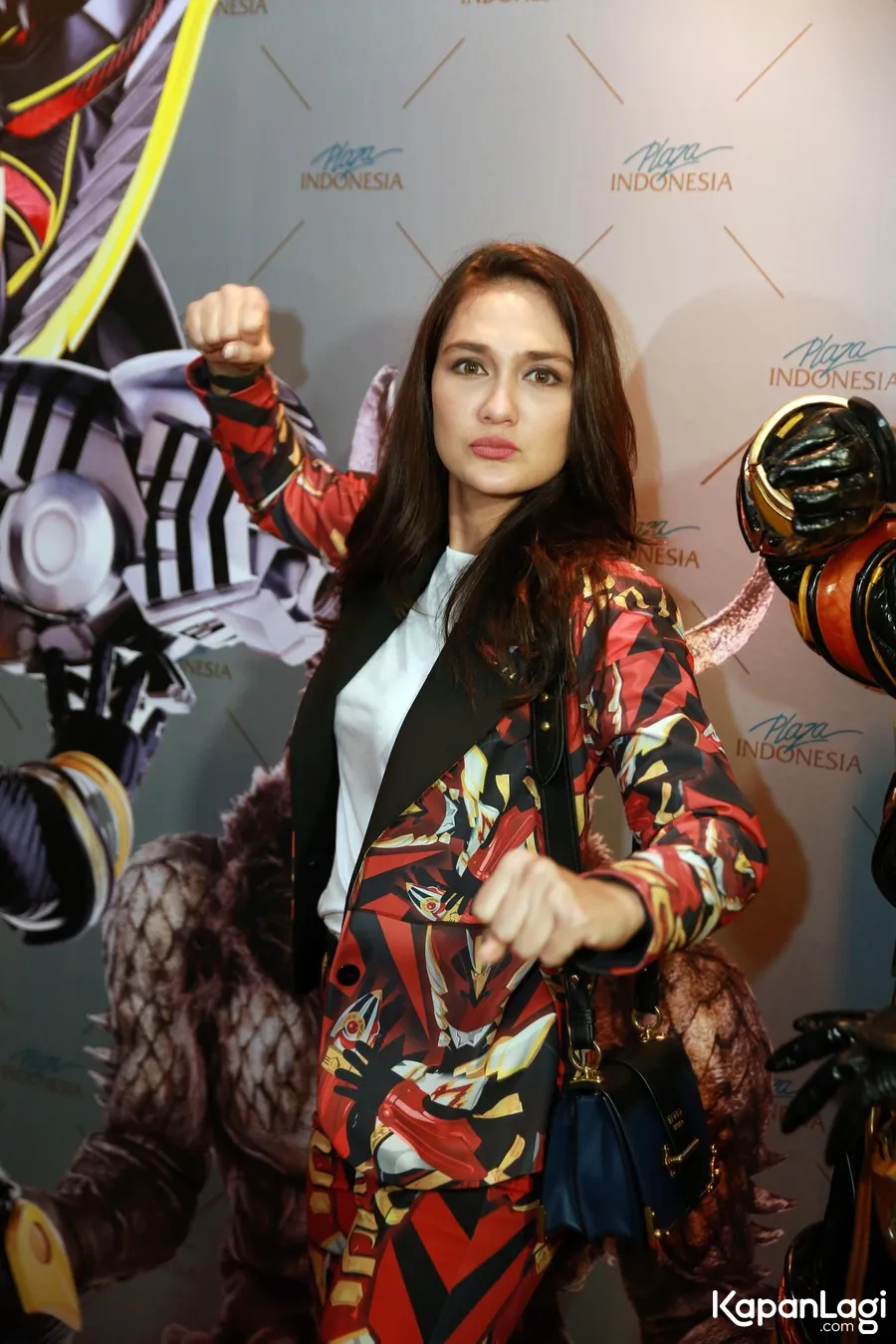 Luna menolak saat ditanya pernah diajak nikah apa belum sama Reino © KapanLagi.com®/Muhammad Akrom Sukarya