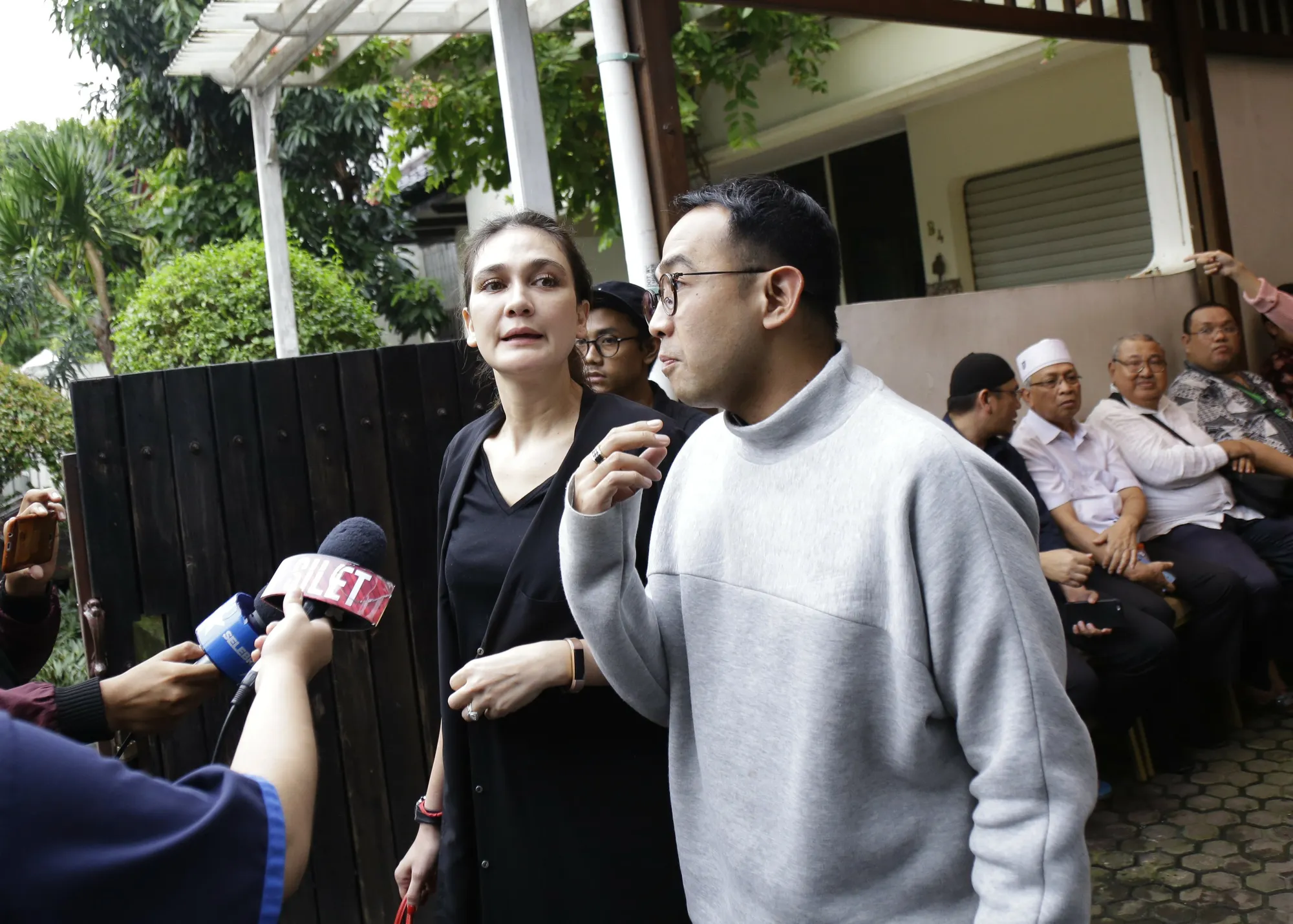 Luna Maya & Iwet Ramadhan © Kapanlagi/Agus Apriyanto