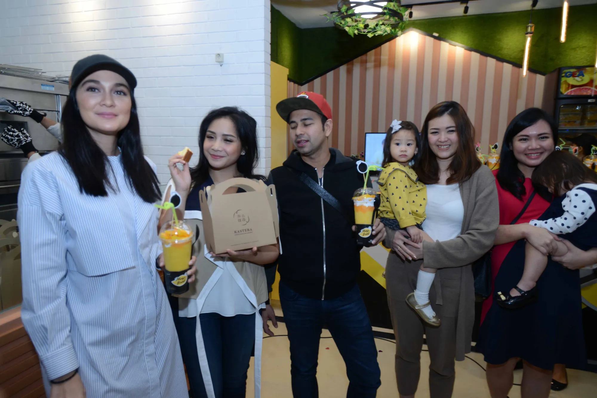 Luna Maya & Raffi Ahmad © Kapanlagi/Bayu Herdianto