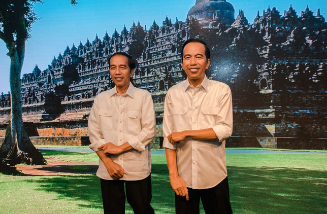 Patung lilin Jokowi terlihat mirip dengan aslinya © Twitter.com/TussaudsHK