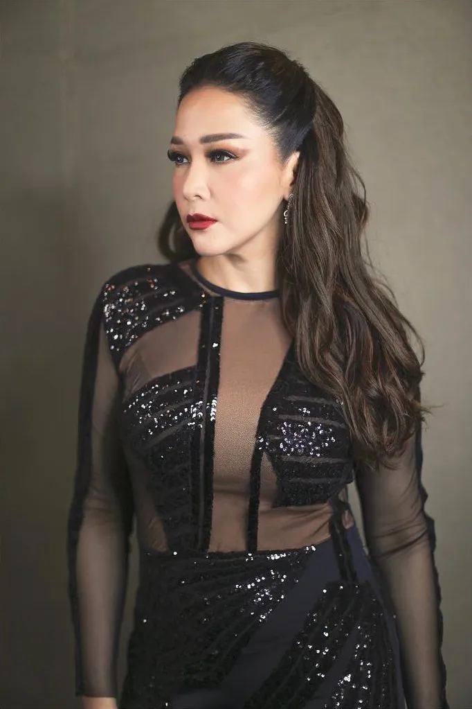 Gaya Maia dengan hairdo kekinian. Credit: via instagram.com/jodieocto