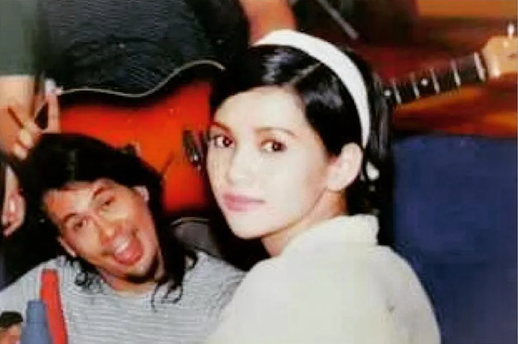 Potret masa muda Bunda Maia sempat bikin heboh publik tanah air. Credit: via instagram.com/maiaestiantyreal