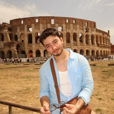 Main di TAK INGIN USAI DI SINI, Begini Cara Bryan Domani Totalitas Akting Sakit