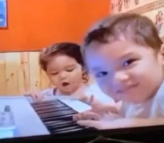 Potret Masa Kecil Al Ghazali dan El Rumi (Credit: Instagram/alghazali7)