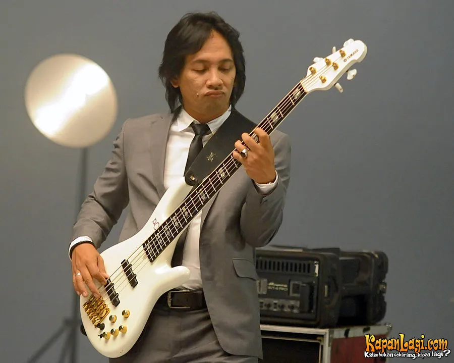 Makki Ungu menggelar resepsi pernikahan dengan Lala Hamid yang merupakan Mantan Humas RCTI.