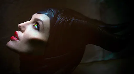 Angelina Jolie sebagai Maleficent | Foto: Walt Disney Pictures