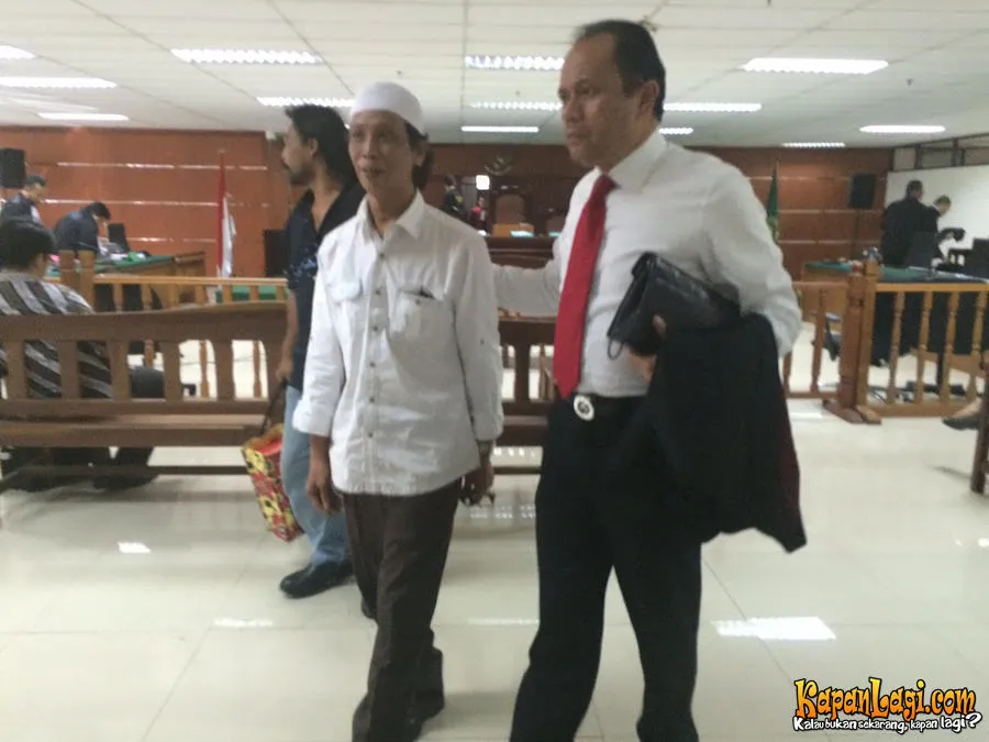 Mandra optimis bebas dari hukuman penjara © KapanLagi.com®/Hendra Gunawan