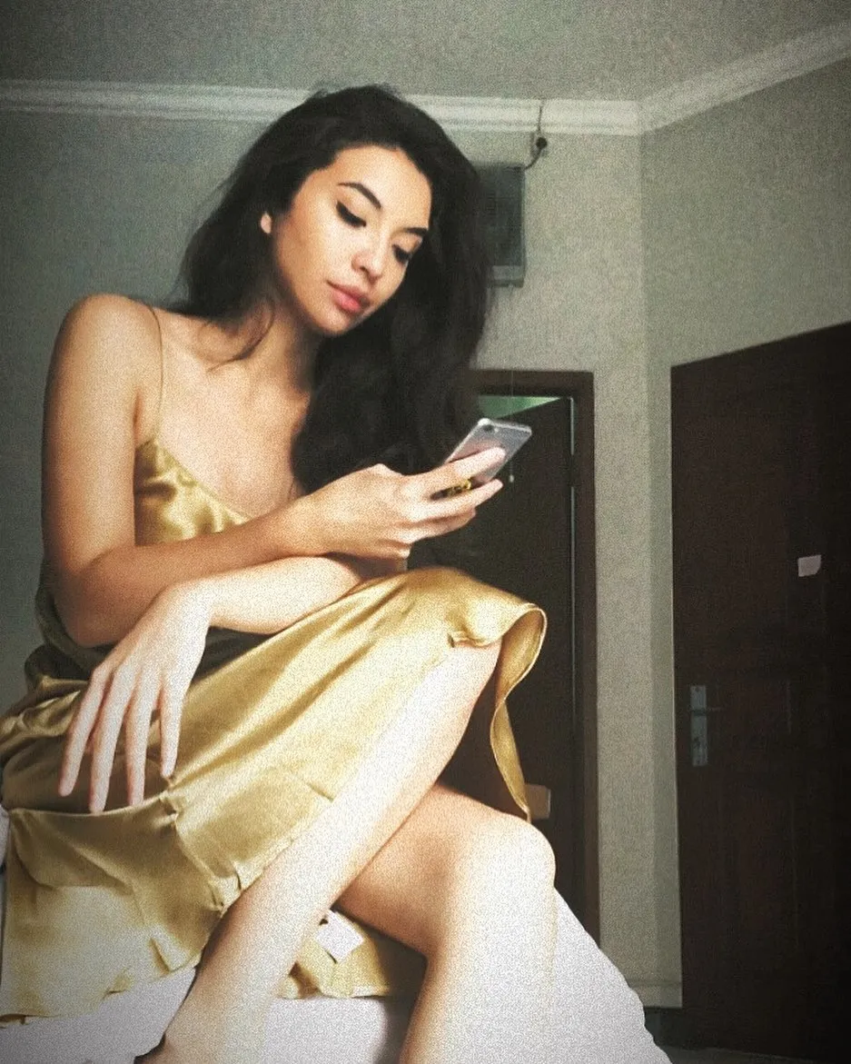 Manohara Odelia Pinot (Credit: instagram.com/manodelia)