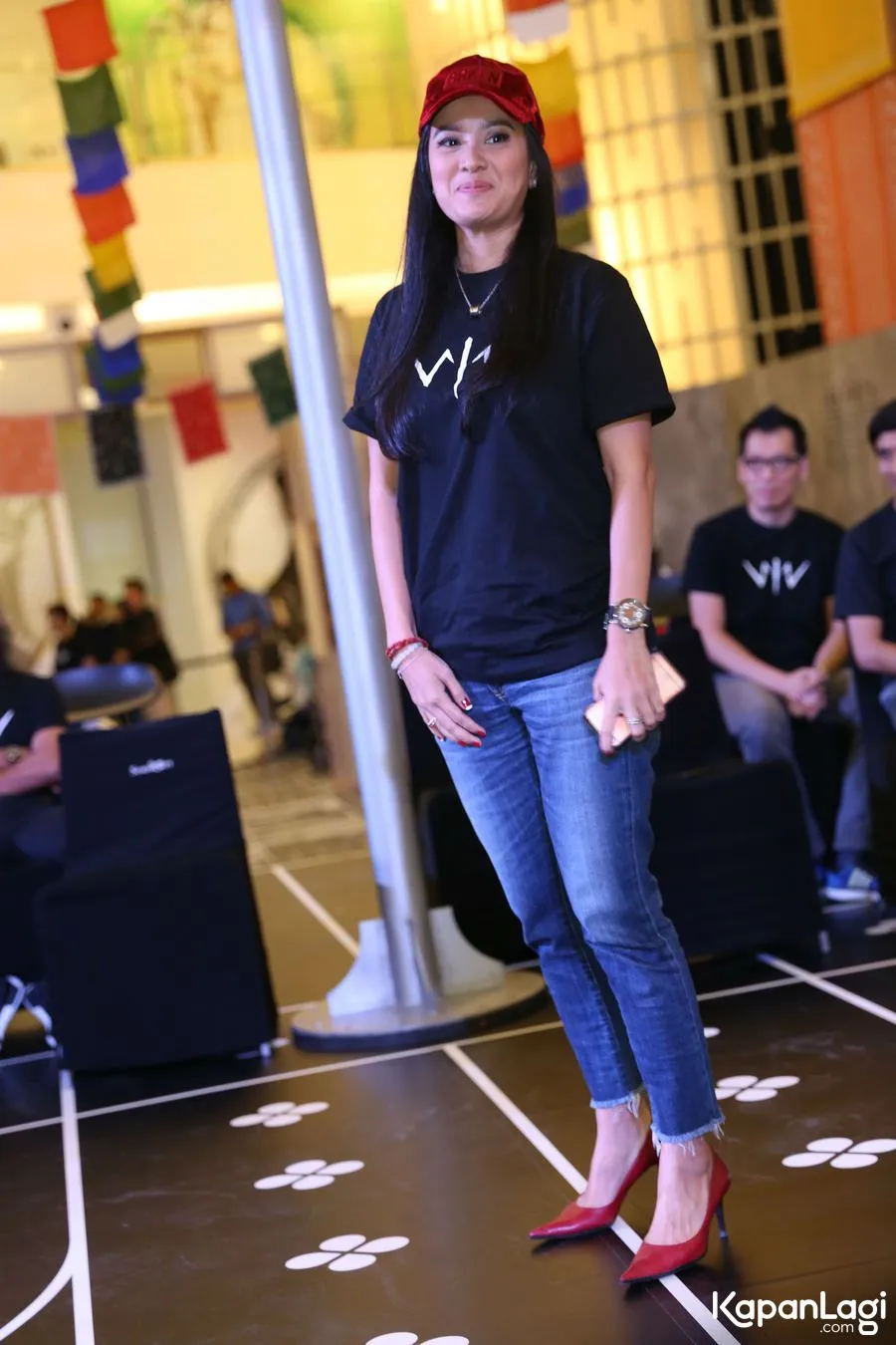 Marcella Zalianty apresiasi sahabat-sahabatnya yang tetap konsisten mengurus PARFI 56. ©KapanLagi.com/Agus Apriyanto