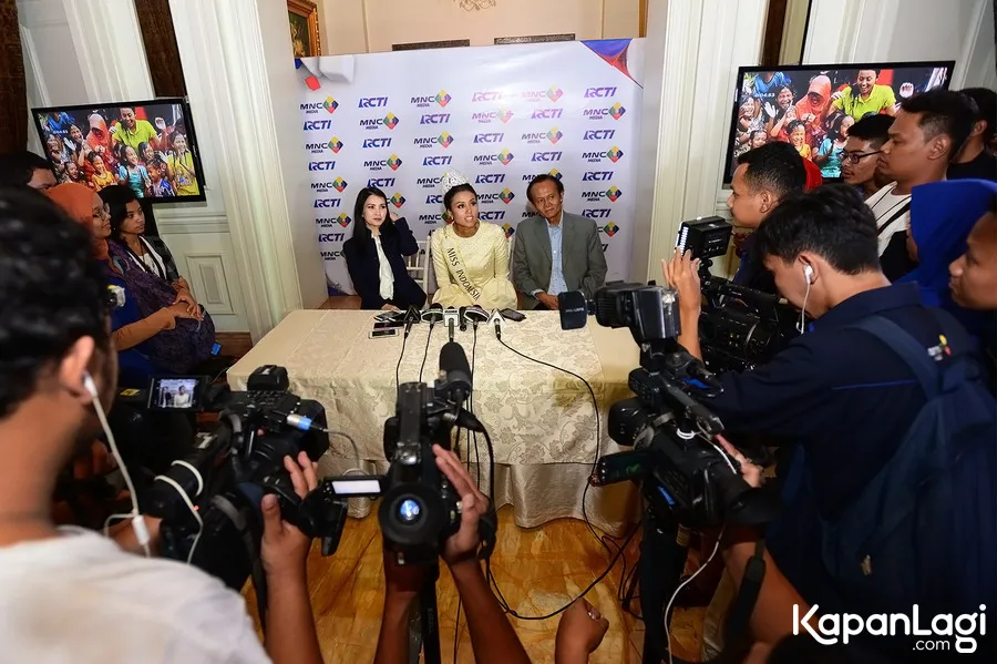 Untuk pertama kalinya Indonesia tembus 3 besar Miss World, dengan menempatkan Maria Harfanti sebagai runner up ajang kecantikan dunia itu. ©KapanLagi.com/Bambang E Ros