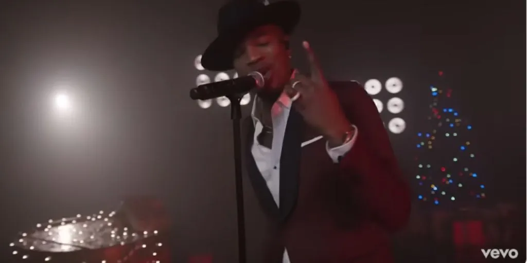 Ne-Yo - This Christmas