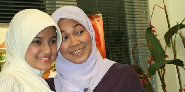 Marshanda dan ibunda, Rianty Sofyan © KapanLagi.com