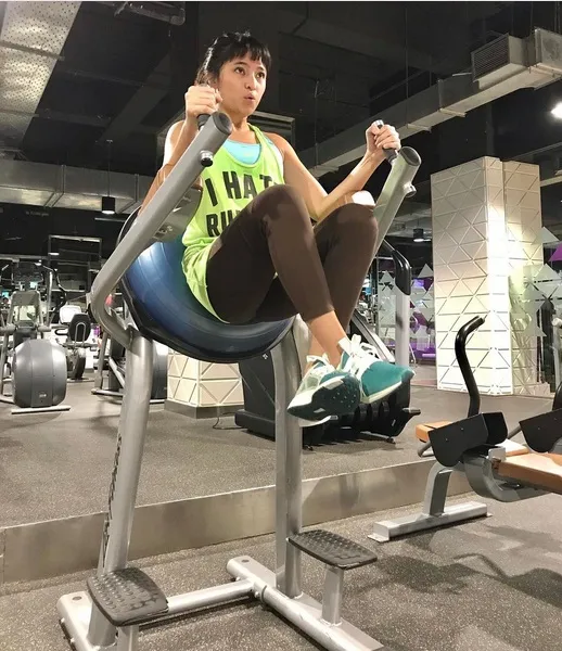 Tampak segar dan awet muda, ternyata Marshanda rajin lakukan olahraga. /©instagram.com/marshanda99